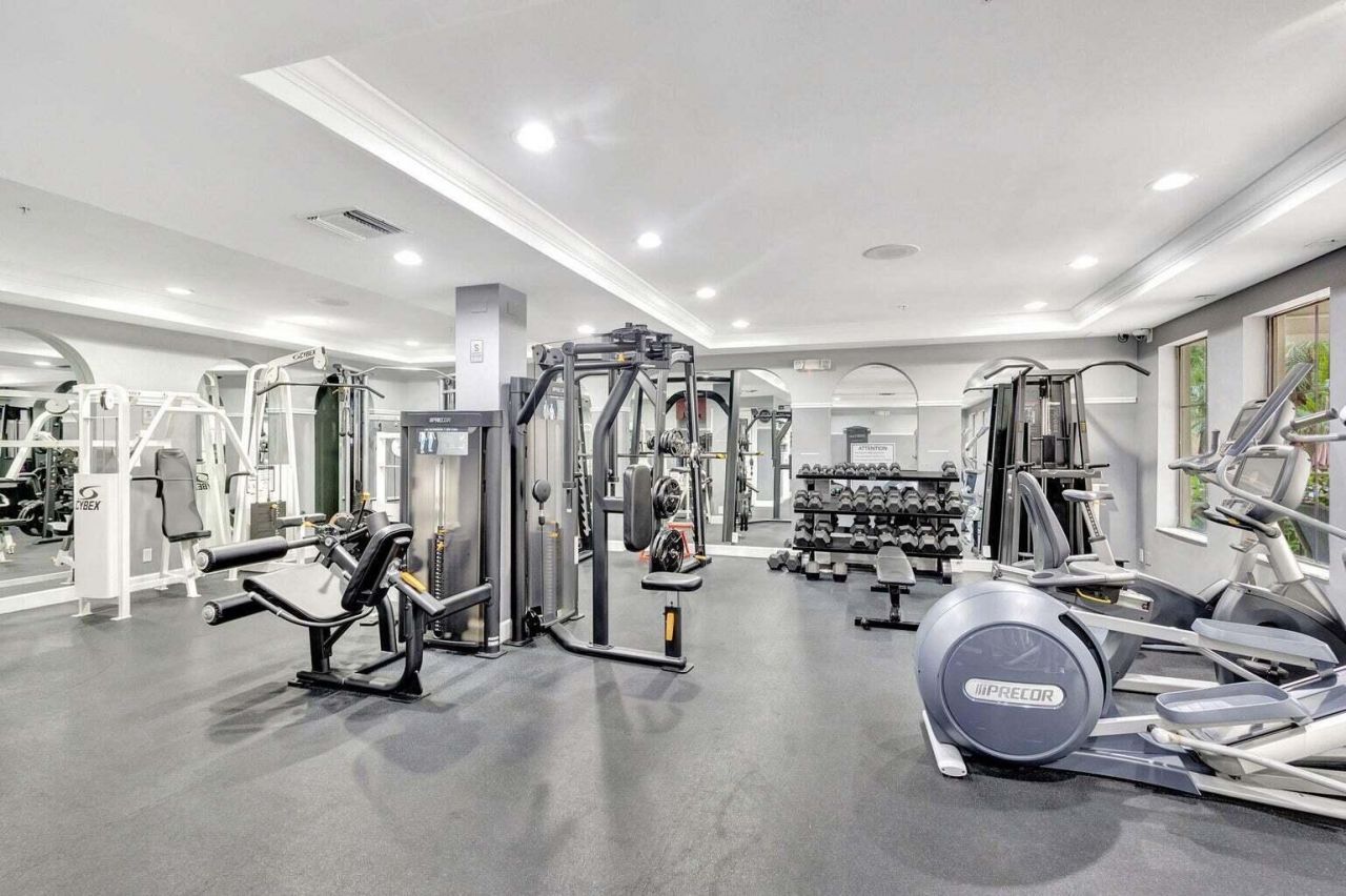720 S Sapodilla Avenue, Unit 208, West Palm Beach, FL 33401 Photo