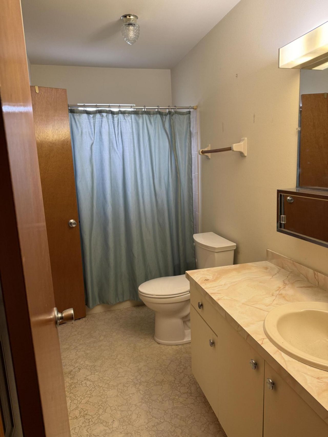 529 SW Violet Avenue, Port Saint Lucie, FL 34983 Photo