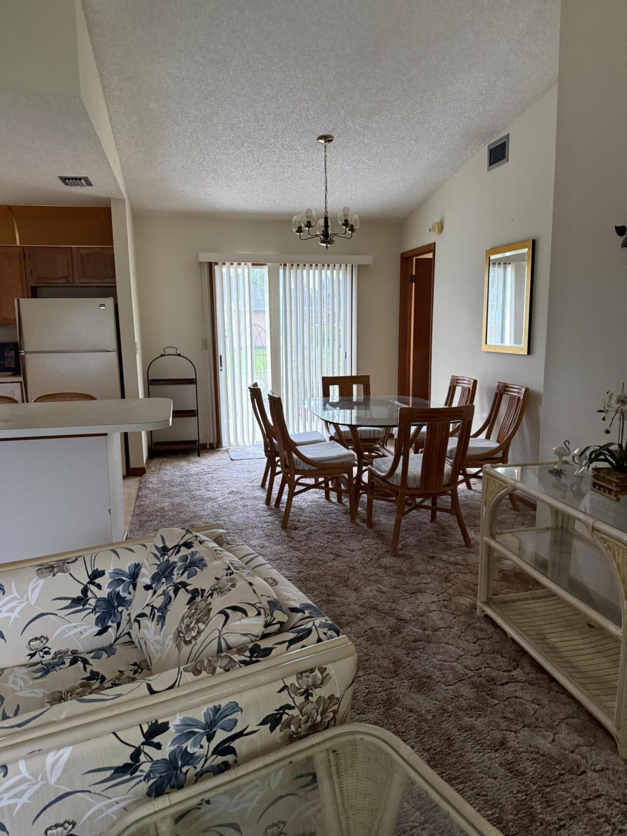 529 SW Violet Avenue, Port Saint Lucie, FL 34983 Photo