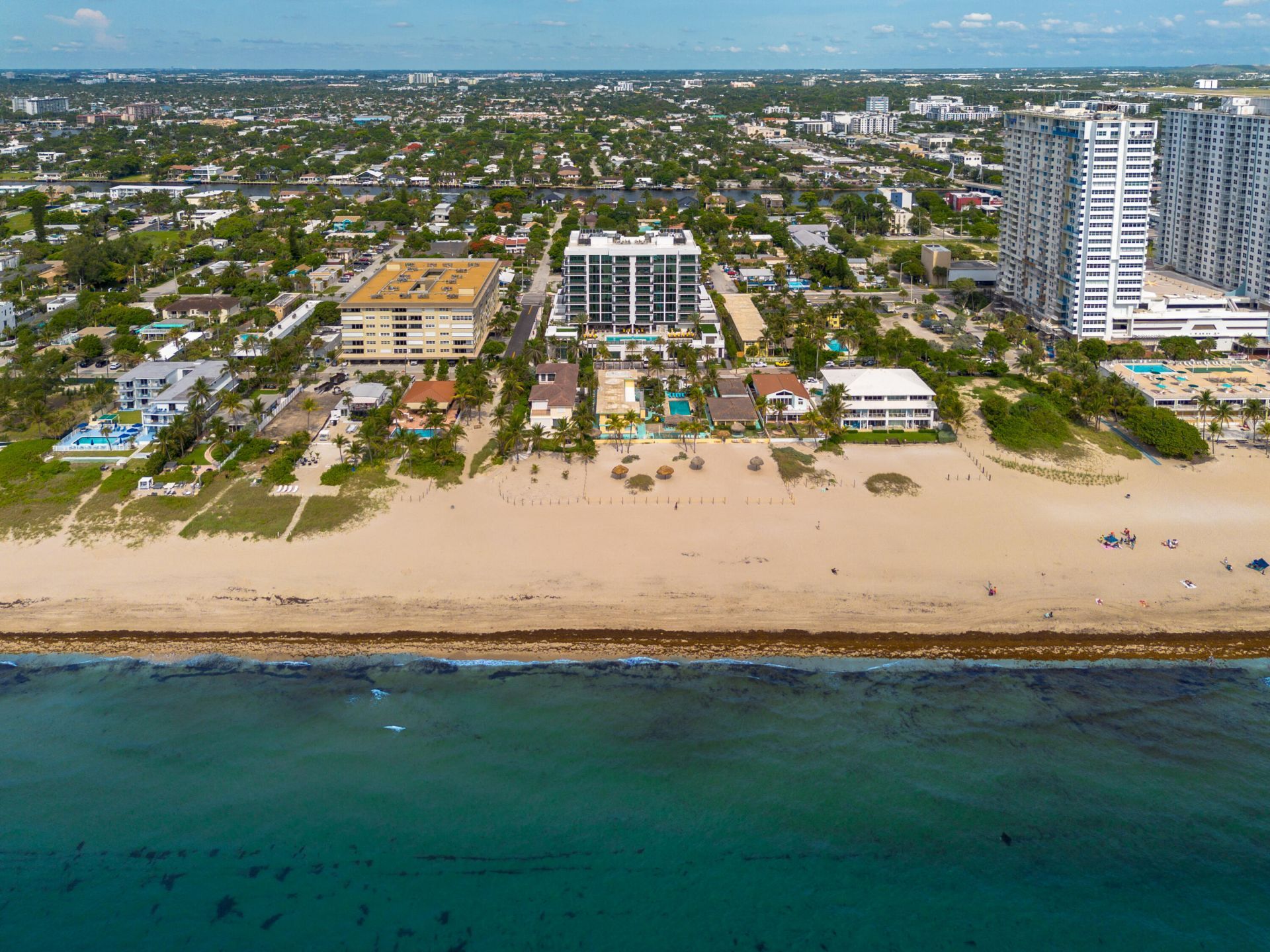 305 Briny Avenue, Unit 301, Pompano Beach, FL 33062 Photo