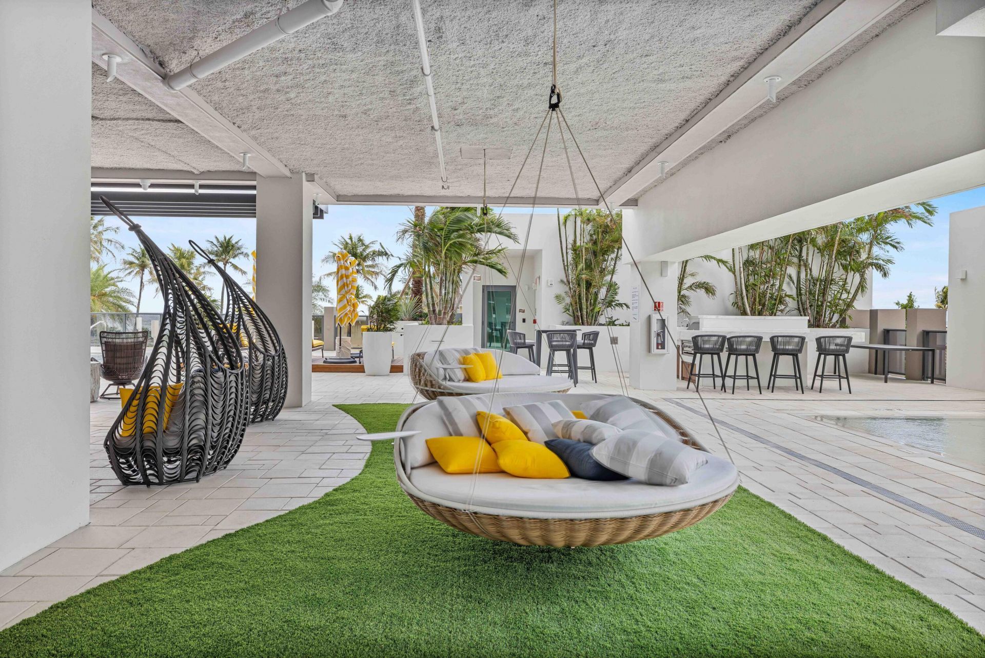 305 Briny Avenue, Unit 301, Pompano Beach, FL 33062 Photo