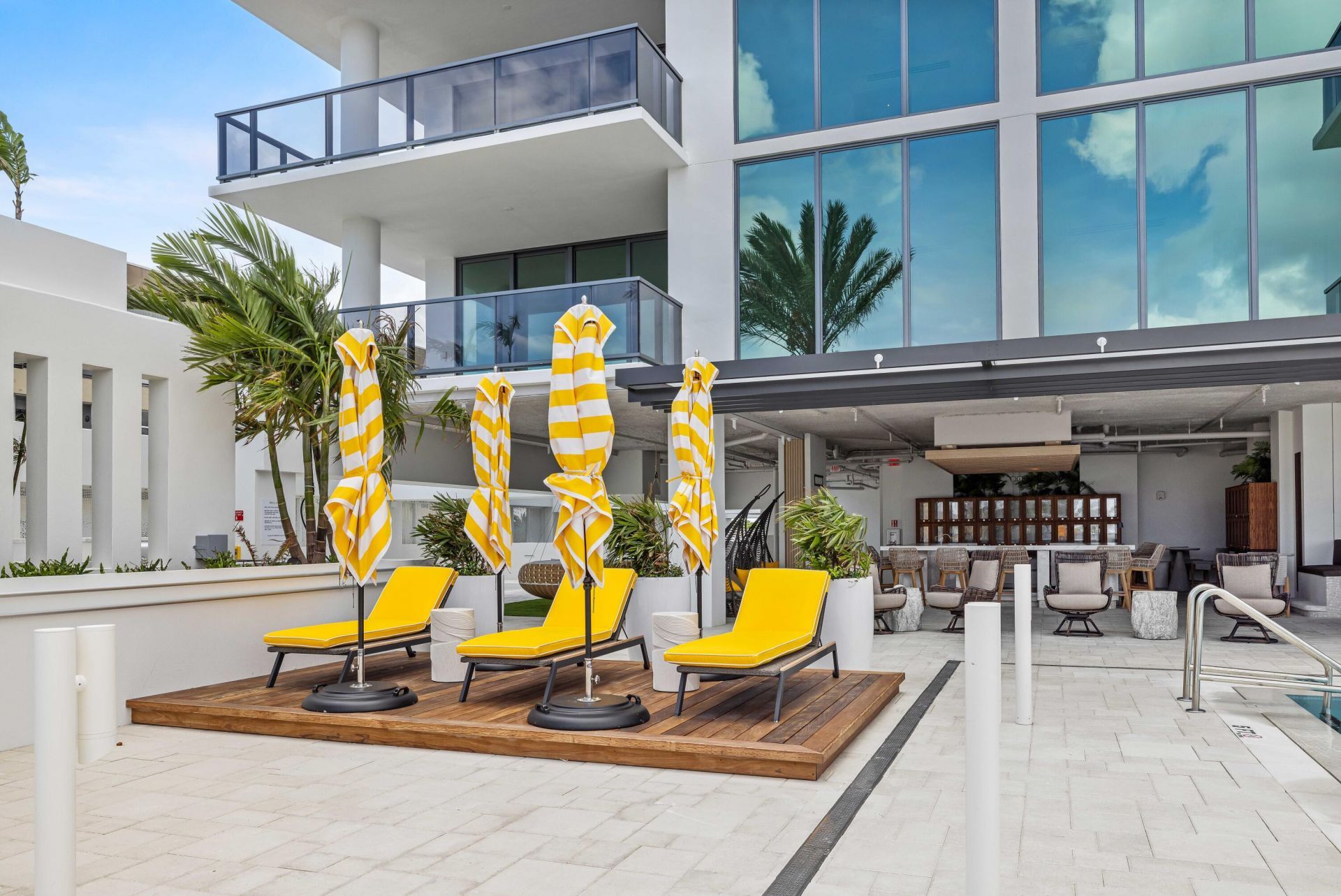 305 Briny Avenue, Unit 301, Pompano Beach, FL 33062 Photo