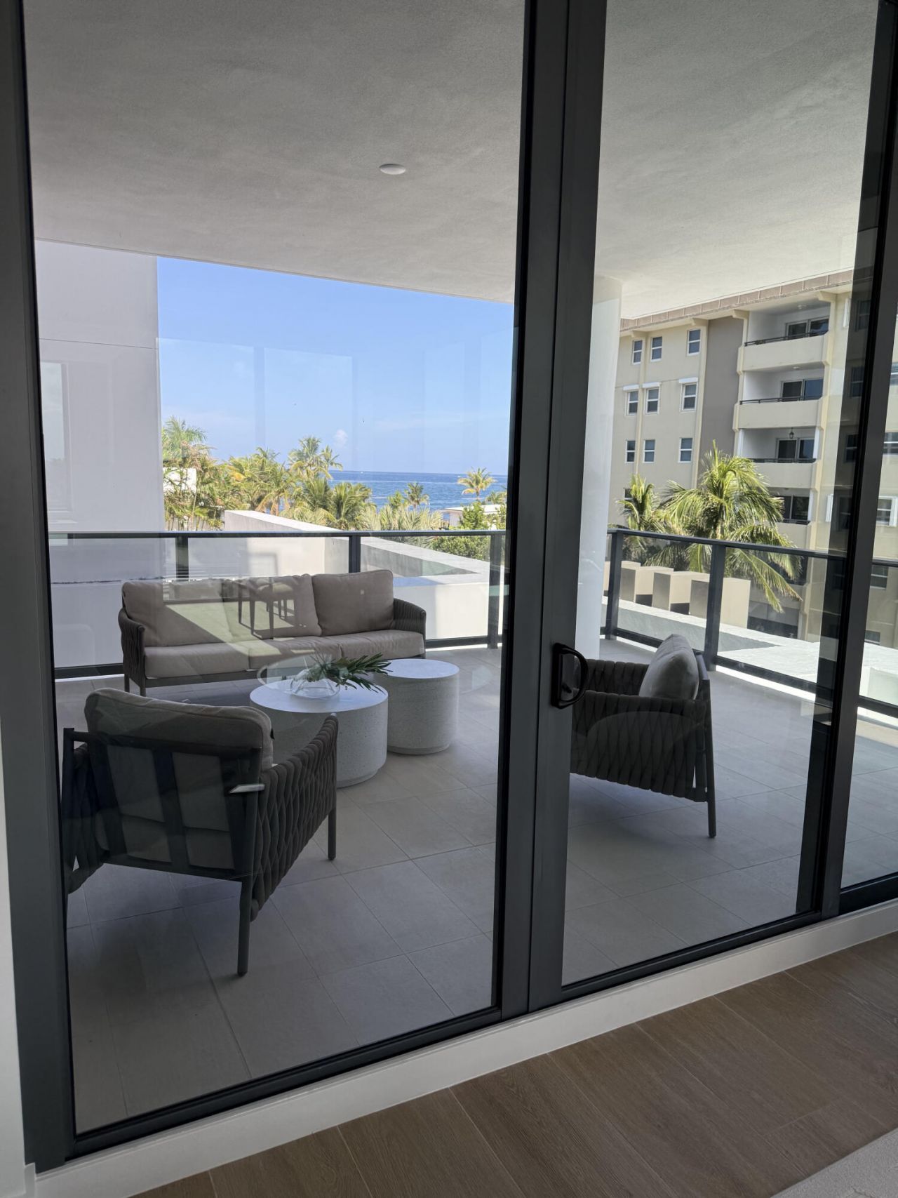 305 Briny Avenue, Unit 301, Pompano Beach, FL 33062 Photo