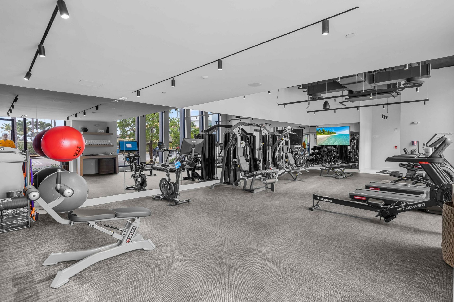 305 Briny Avenue, Unit 301, Pompano Beach, FL 33062 Photo