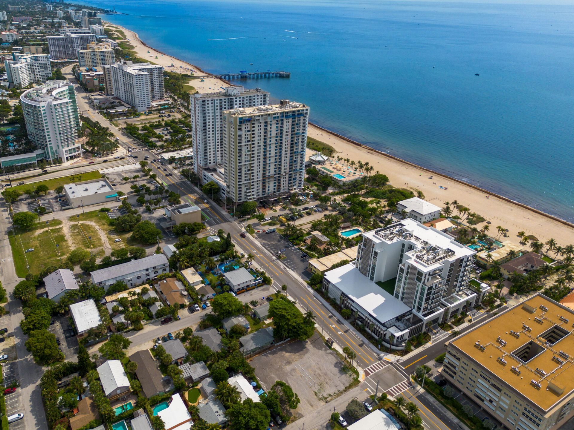 305 Briny Avenue, Unit 301, Pompano Beach, FL 33062 Photo