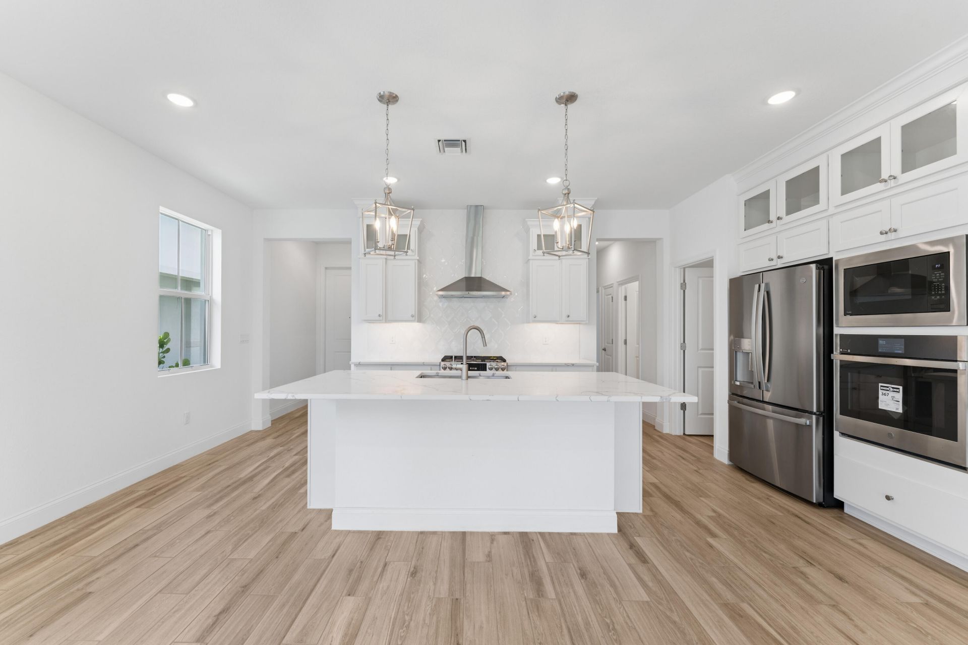 6172 NW Tuckaway Avenue, Port Saint Lucie, FL 34987 Photo