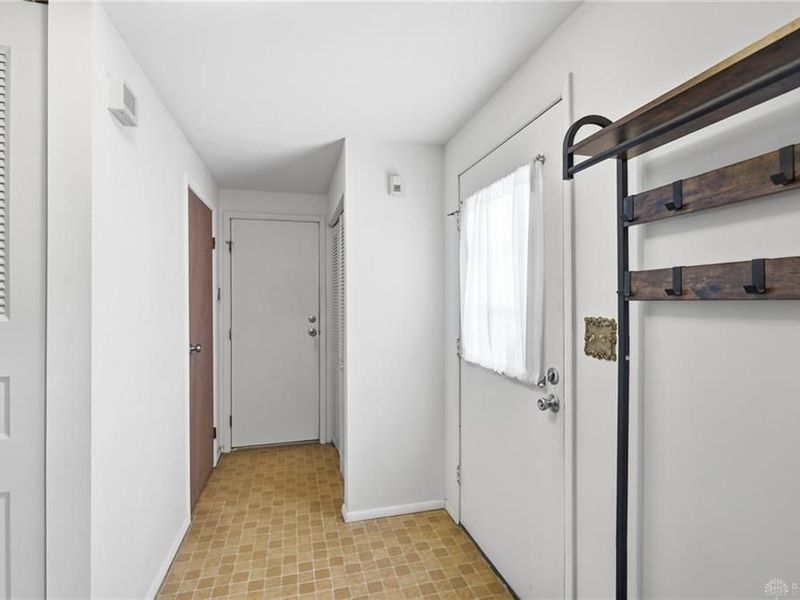 4921 Egret Court, Huber Heights, OH 45424 Photo 6