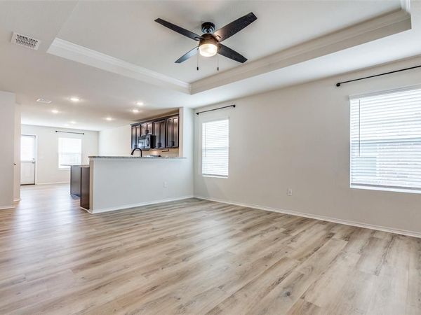 1337 Waggoner Drive, Aubrey, TX 76227