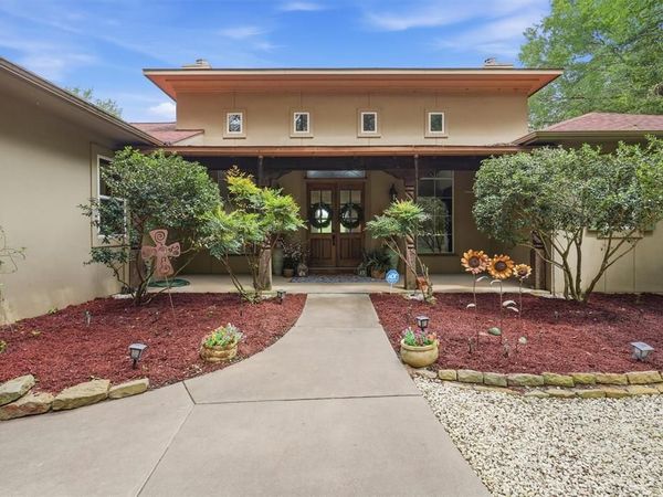 6710 Westover Drive, Granbury, TX 76049