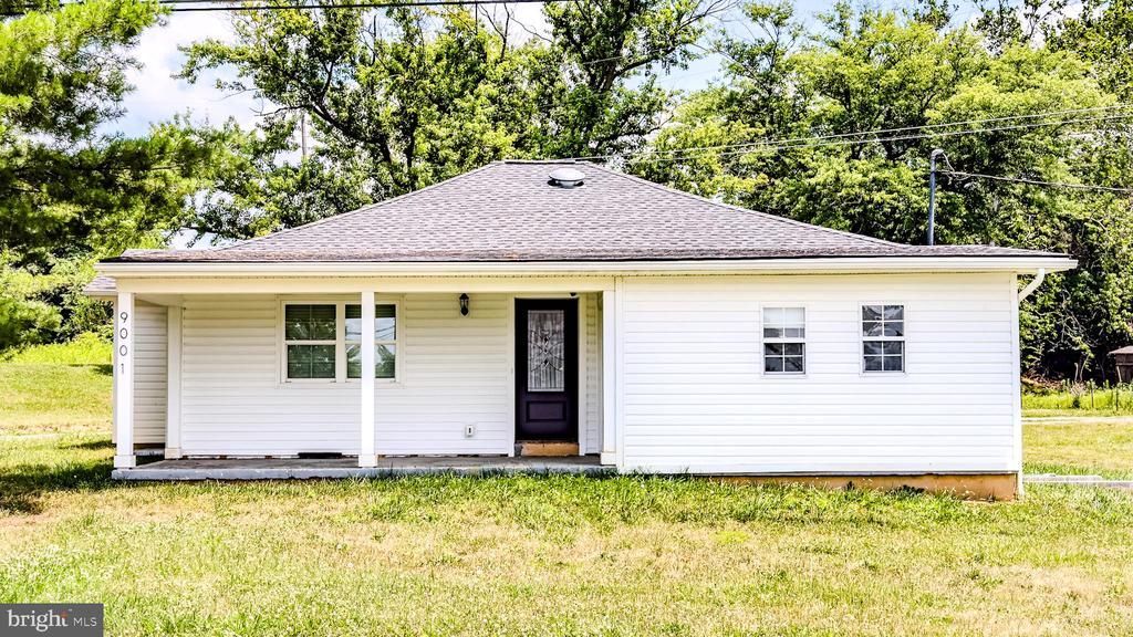 9001 HOLLOW ROAD , MIDDLETOWN, MD 21769
