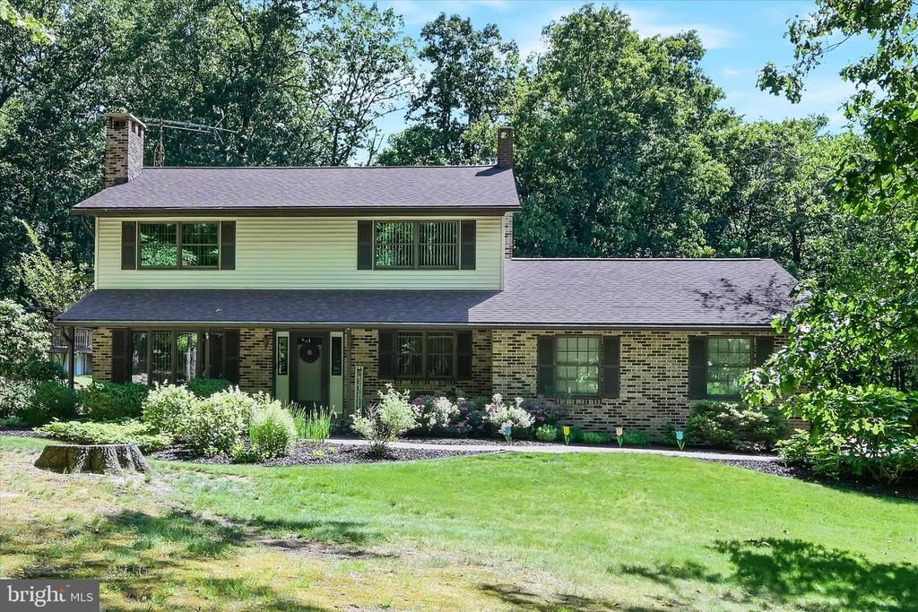 4 NE SHUE STRING LANE , SCHUYLKILL HAVEN, PA 17972