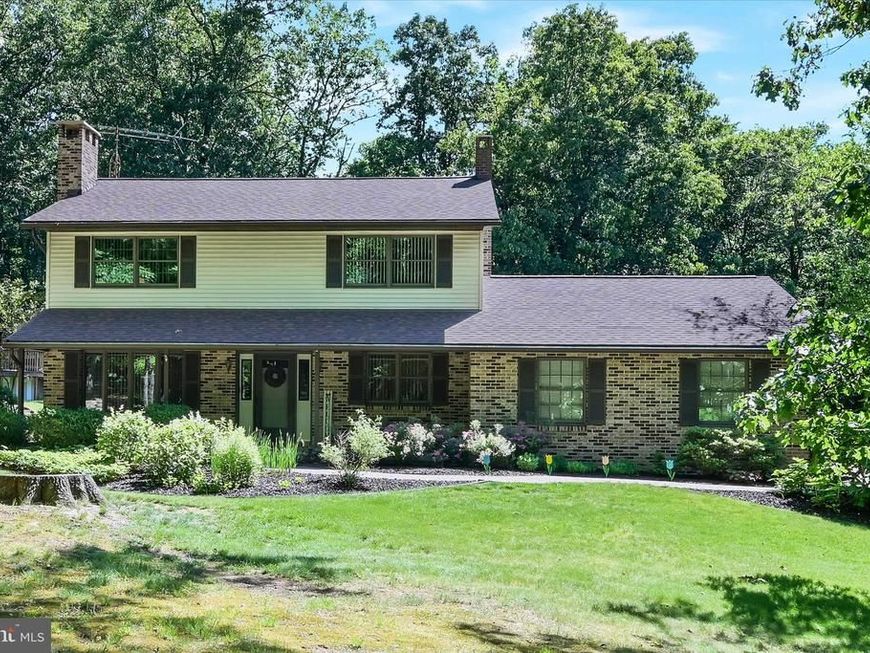 4 NE Shue String Lane , Schuylkill Haven, PA 17972 Main Photo