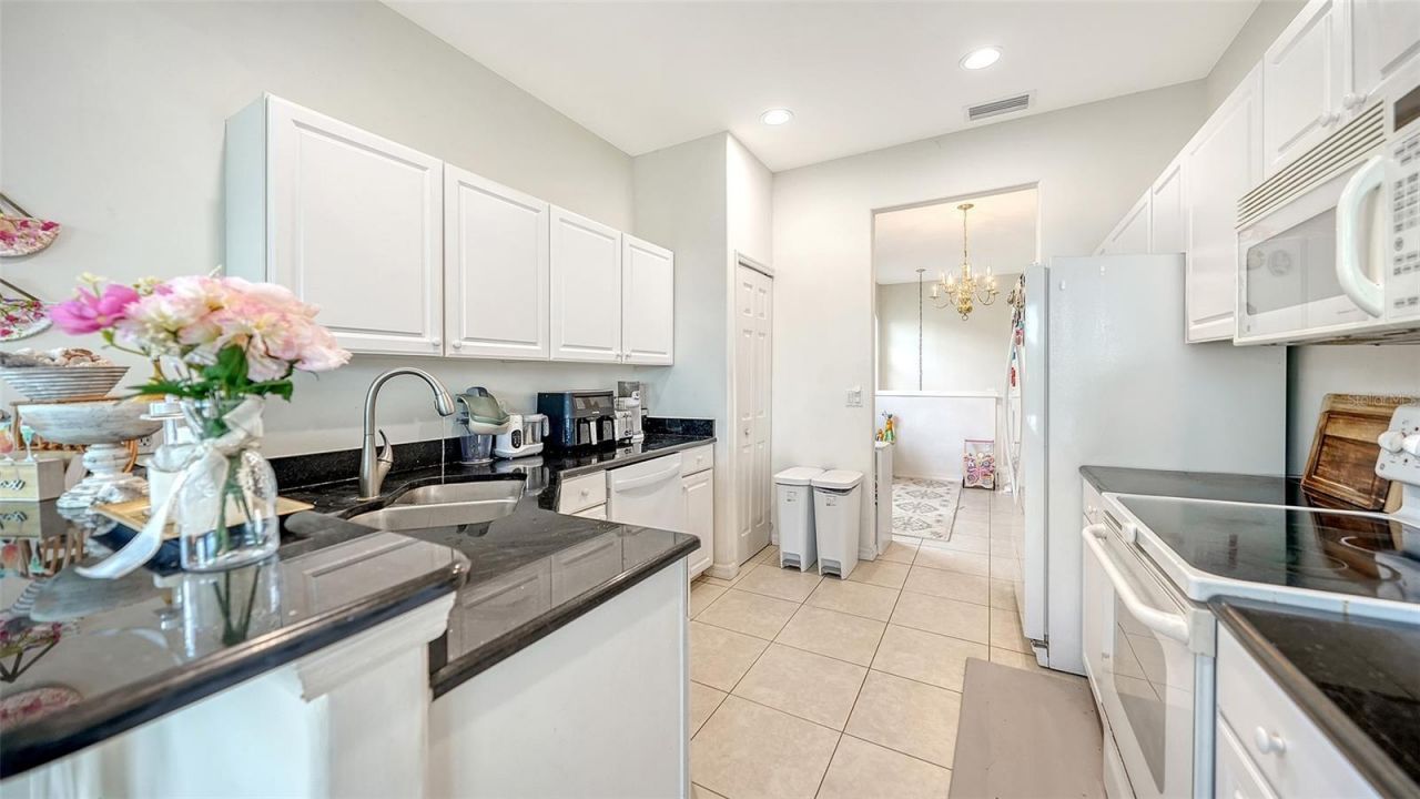 7106 Prosperity Circle, Unit 1201, Sarasota, FL 34238 Photo