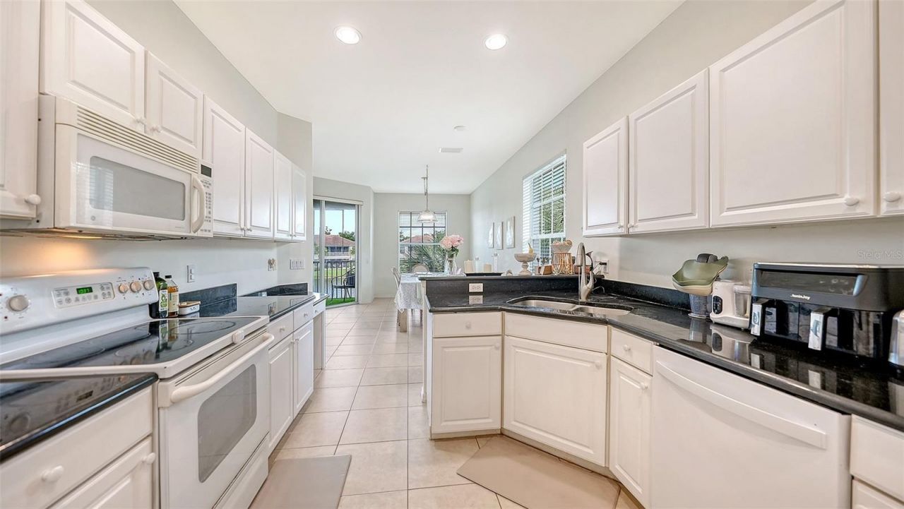 7106 Prosperity Circle, Unit 1201, Sarasota, FL 34238 Photo