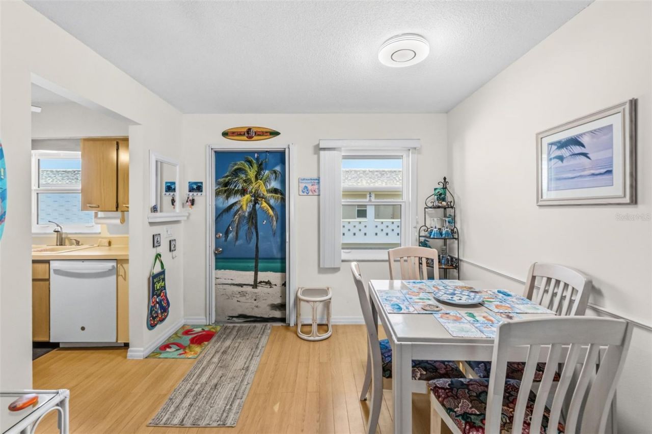 611 Gulf Drive N, Unit C27, Bradenton Beach, FL 34217 Photo
