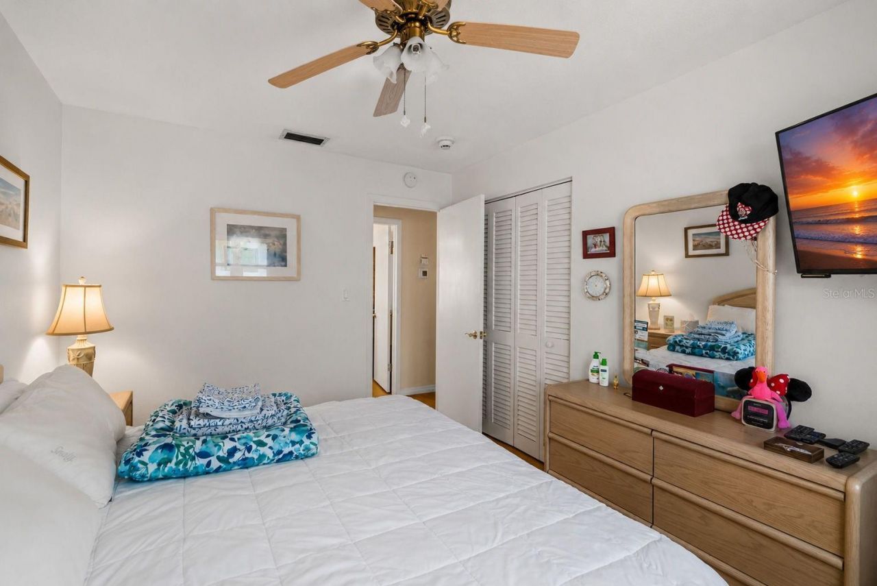 611 Gulf Drive N, Unit C27, Bradenton Beach, FL 34217 Photo