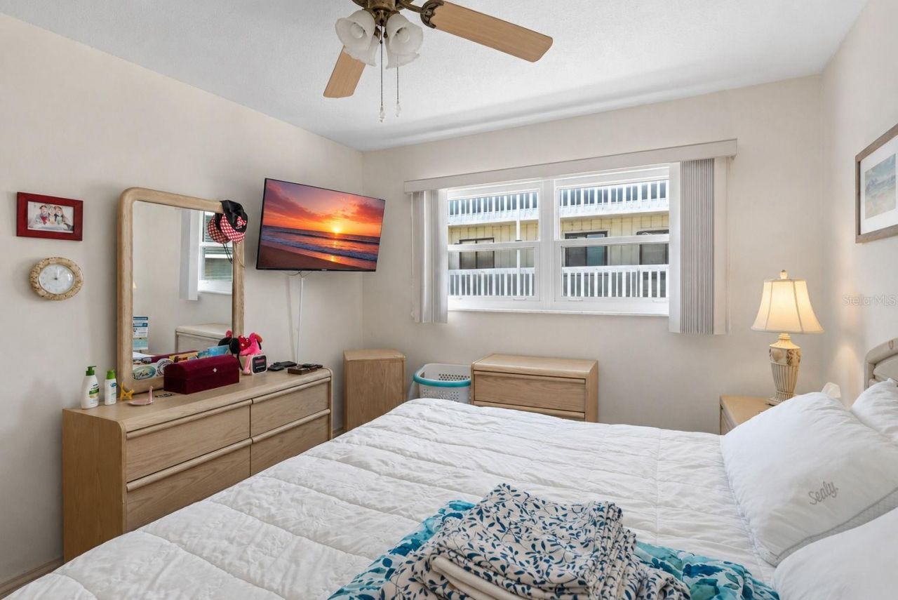 611 Gulf Drive N, Unit C27, Bradenton Beach, FL 34217 Photo