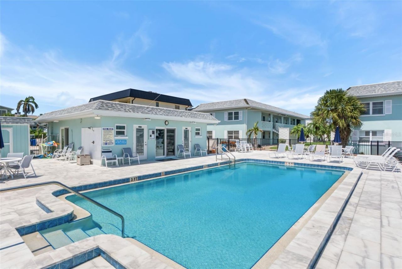 611 Gulf Drive N, Unit C27, Bradenton Beach, FL 34217 Photo