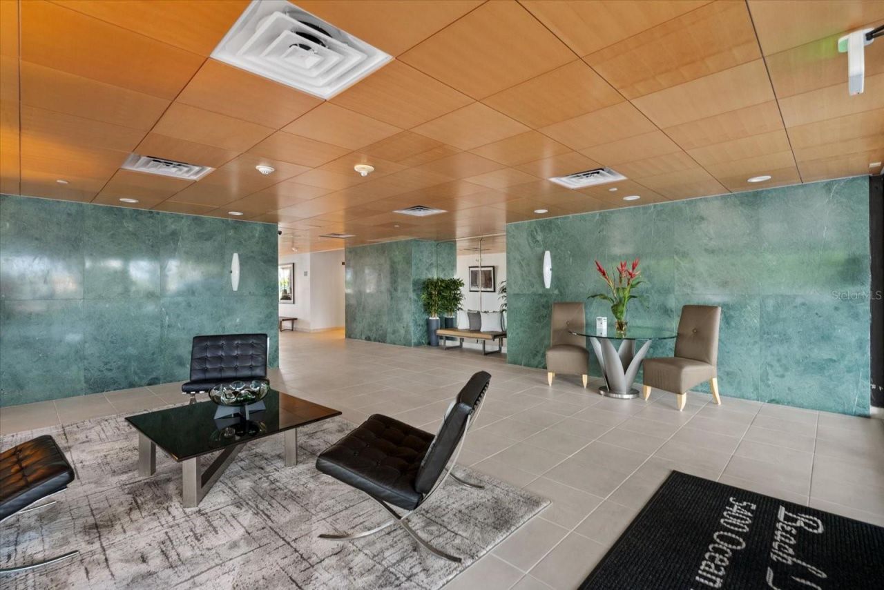 5400 Ocean Boulevard, Unit 17-04, Sarasota, FL 34242 Photo