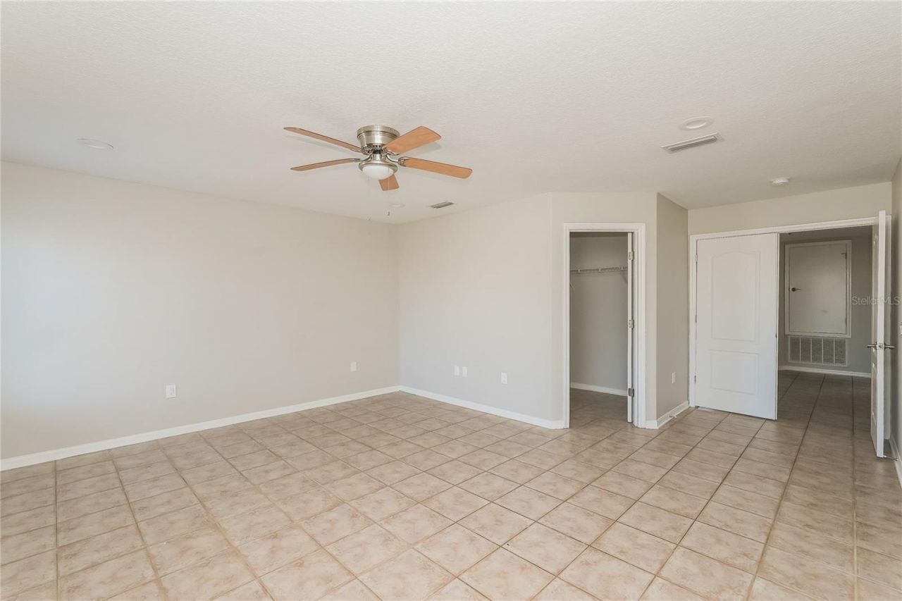 12125 Fox Bloom Avenue, Gibsonton, FL 33534 Photo