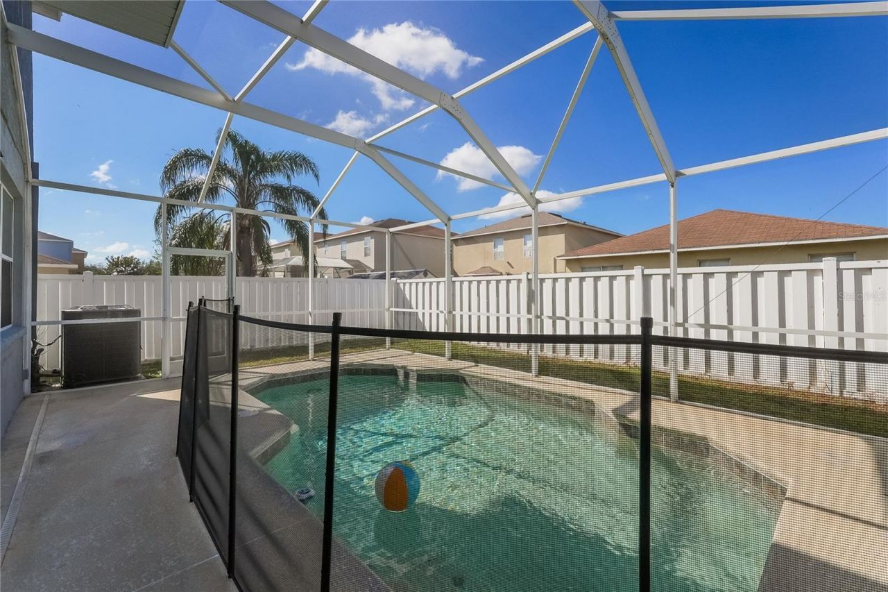12125 Fox Bloom Avenue, Gibsonton, FL 33534 Photo