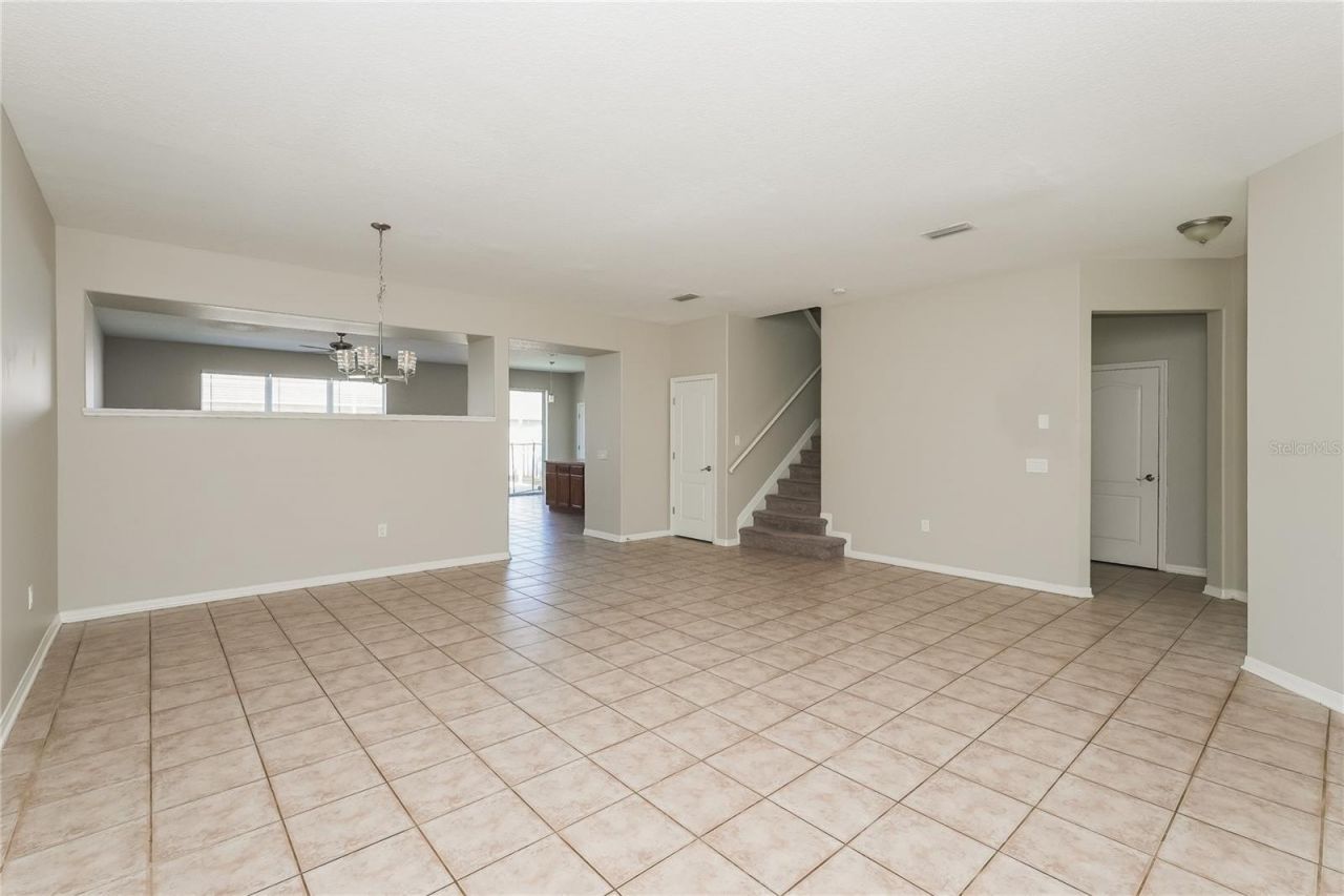 12125 Fox Bloom Avenue, Gibsonton, FL 33534 Photo