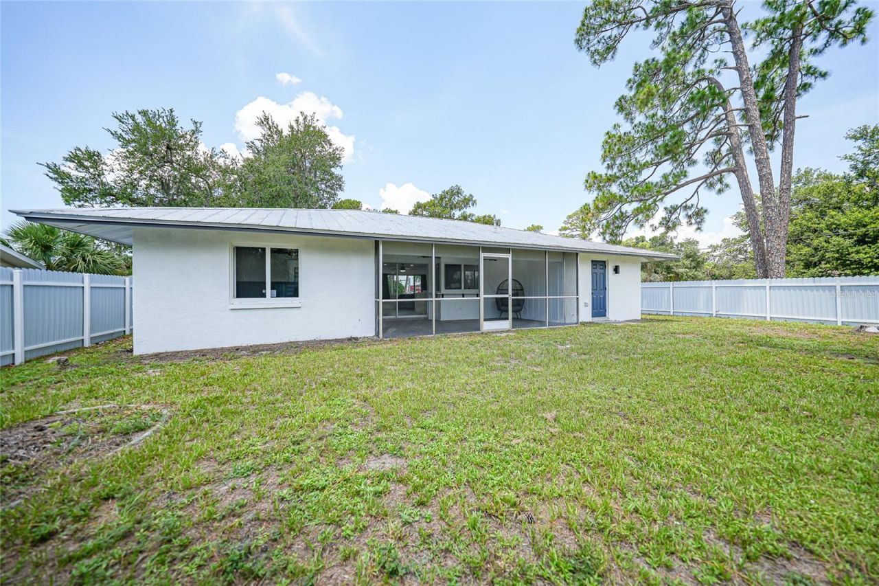 2506 Lakeshore Circle , Port Charlotte, FL 33952 Photo