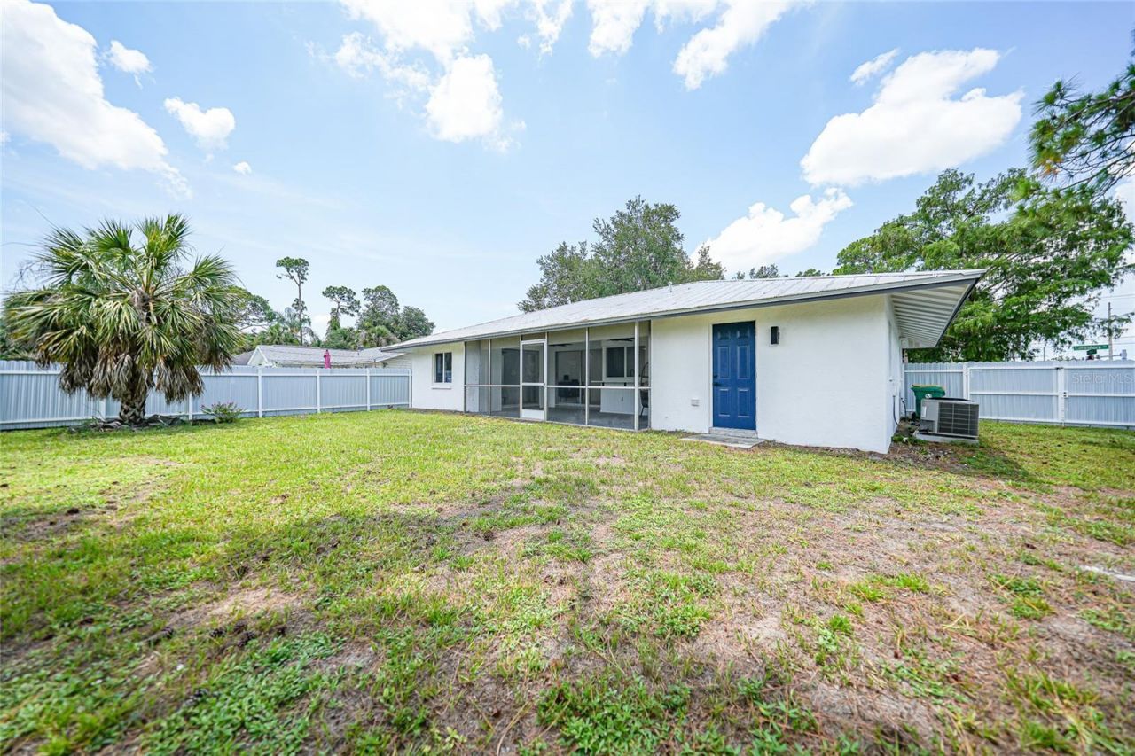 2506 Lakeshore Circle , Port Charlotte, FL 33952 Photo
