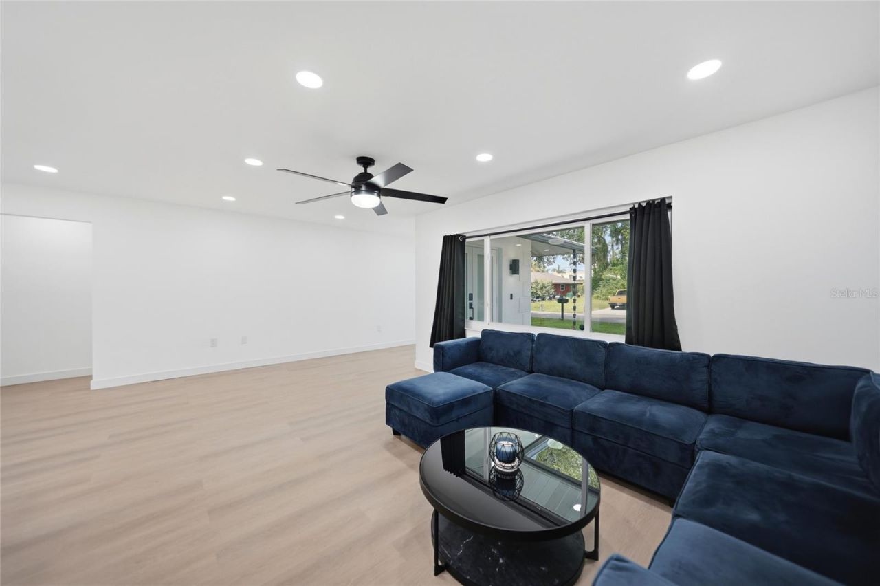 2506 Lakeshore Circle , Port Charlotte, FL 33952 Photo