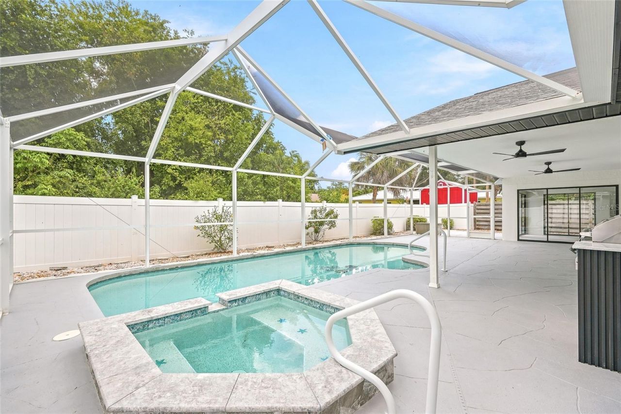 4916 32nd Avenue Drive W, Bradenton, FL 34209 Photo