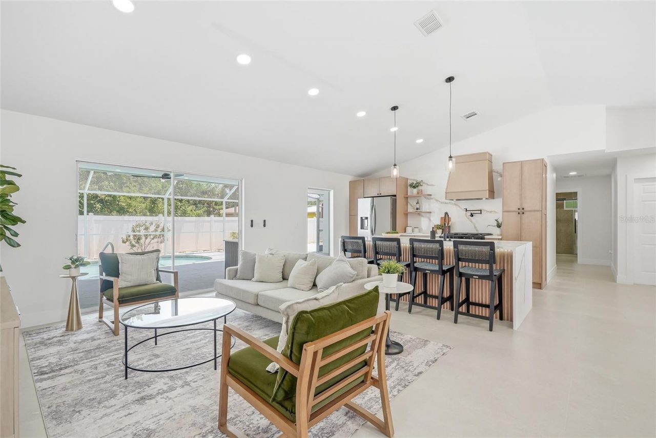 4916 32nd Avenue Drive W, Bradenton, FL 34209 Photo