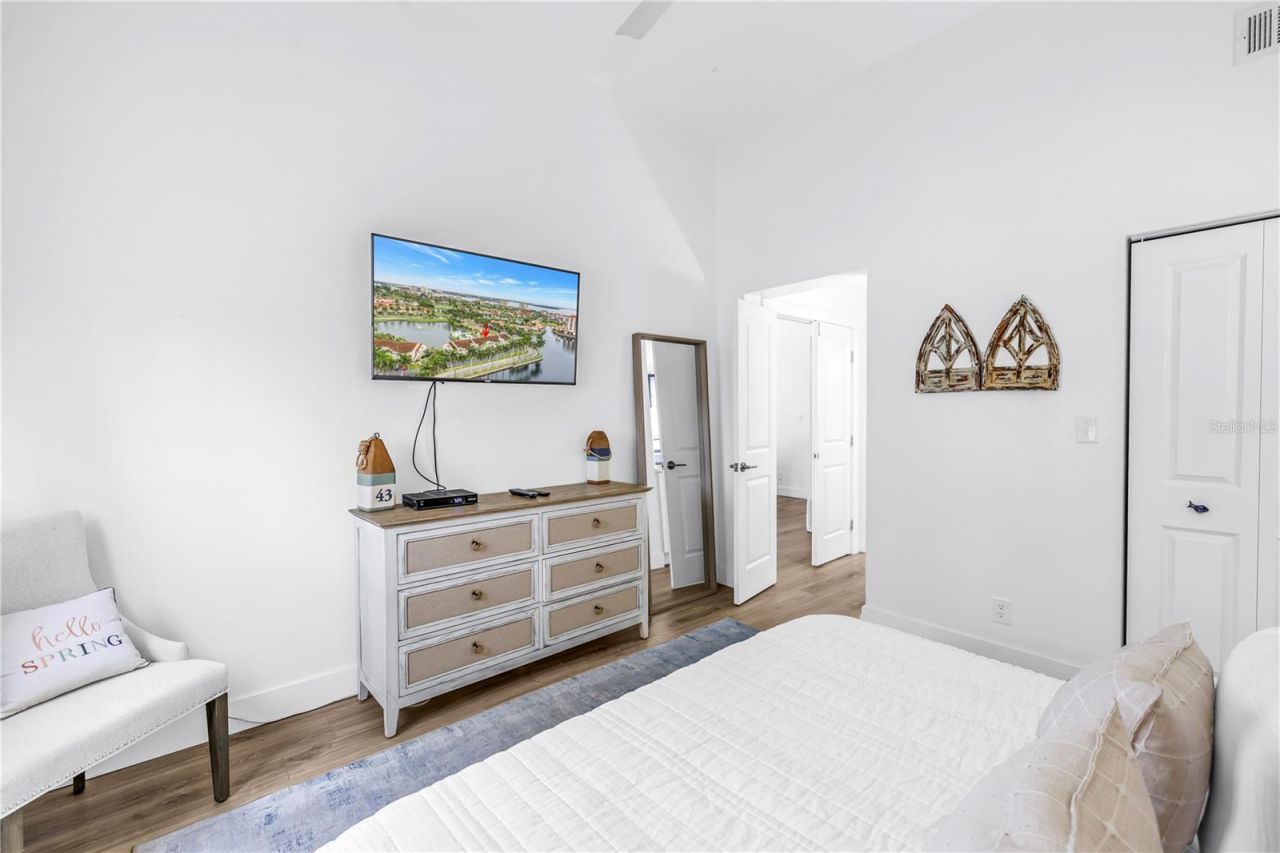 6100 Bahia Del Mar Circle, Unit 205, Saint Petersburg, FL 33715 Photo