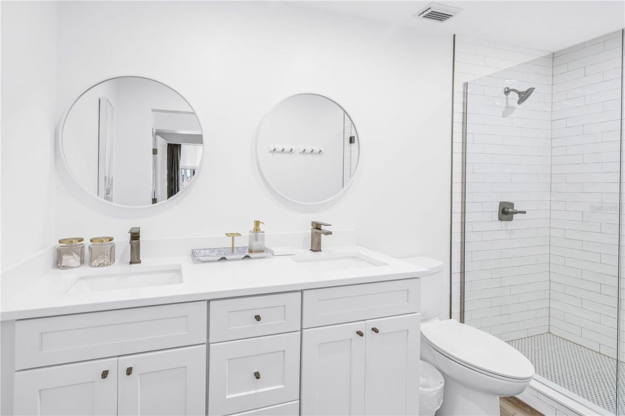6100 Bahia Del Mar Circle, Unit 205, Saint Petersburg, FL 33715 Photo