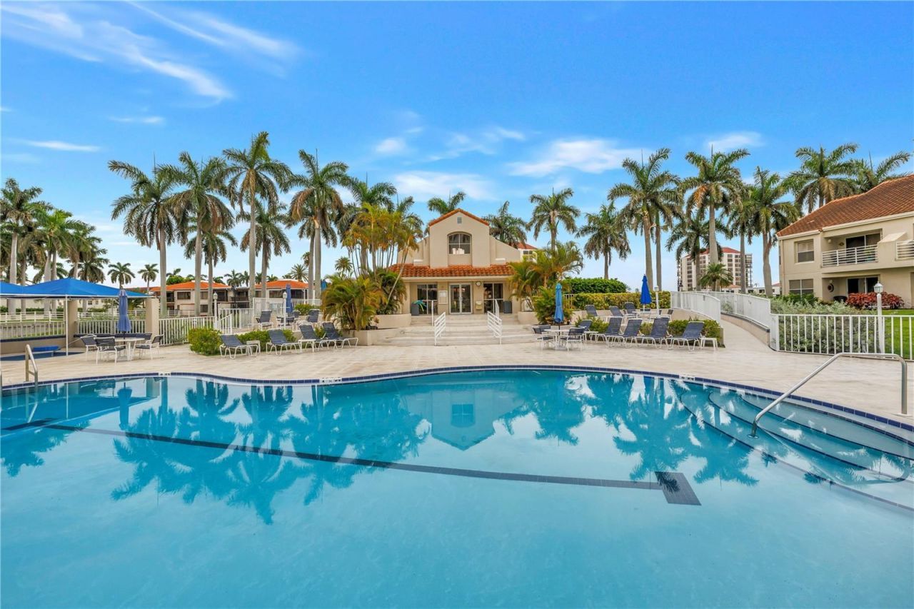 6100 Bahia Del Mar Circle, Unit 205, Saint Petersburg, FL 33715 Photo