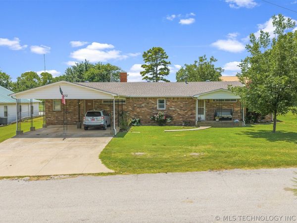 302 3rd Street , Velma, OK 73442