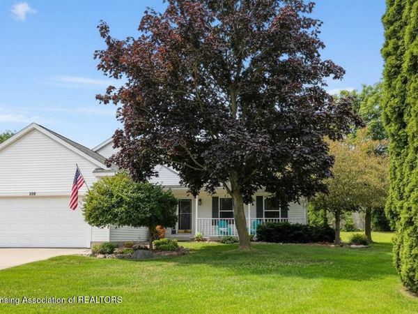 509 Laurens Way, Potterville, MI 48876