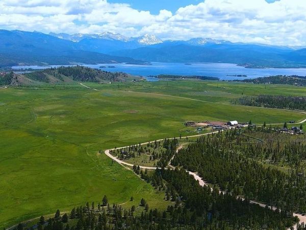 209 GCR 4253 , Granby, CO 80446