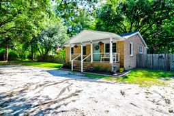 1370 Old Whitesville Road photo 4