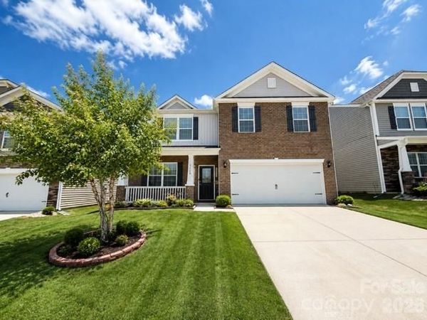5120 Briscoe Drive , Charlotte, NC 28214