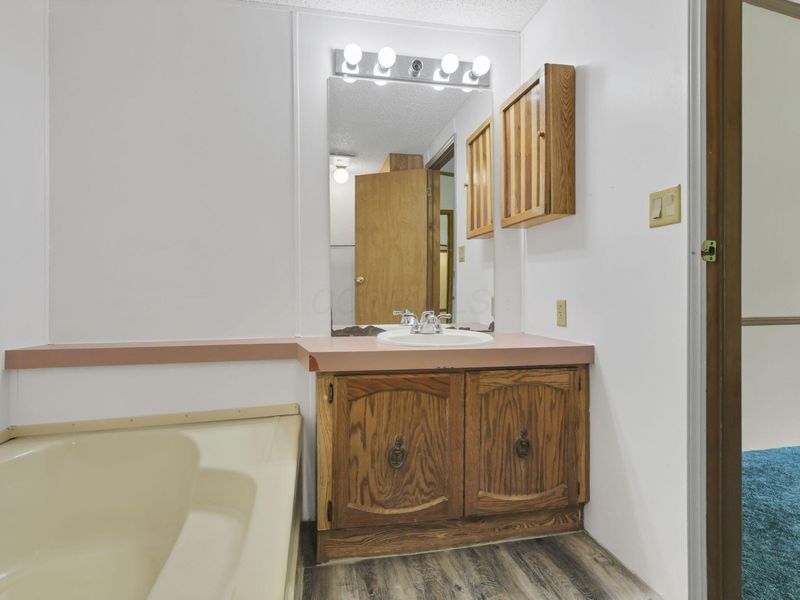 4390 Van Horn Road SW, Bremen, OH 43107 Photo 25