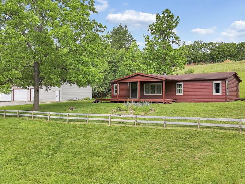 4390 Van Horn Road SW, Bremen, OH 43107 Photo 3