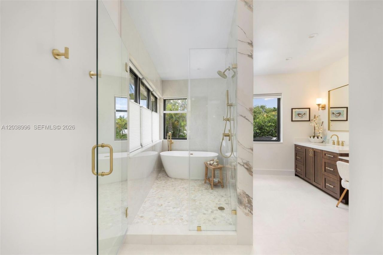 3303 Halissee St , Coconut Grove, FL 33133 Photo
