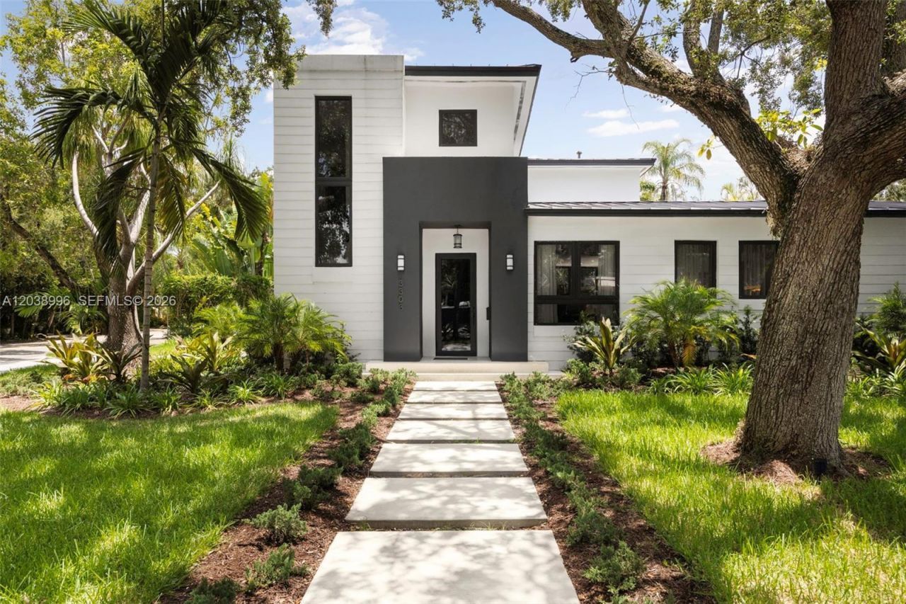 3303 Halissee St , Coconut Grove, FL 33133 Photo