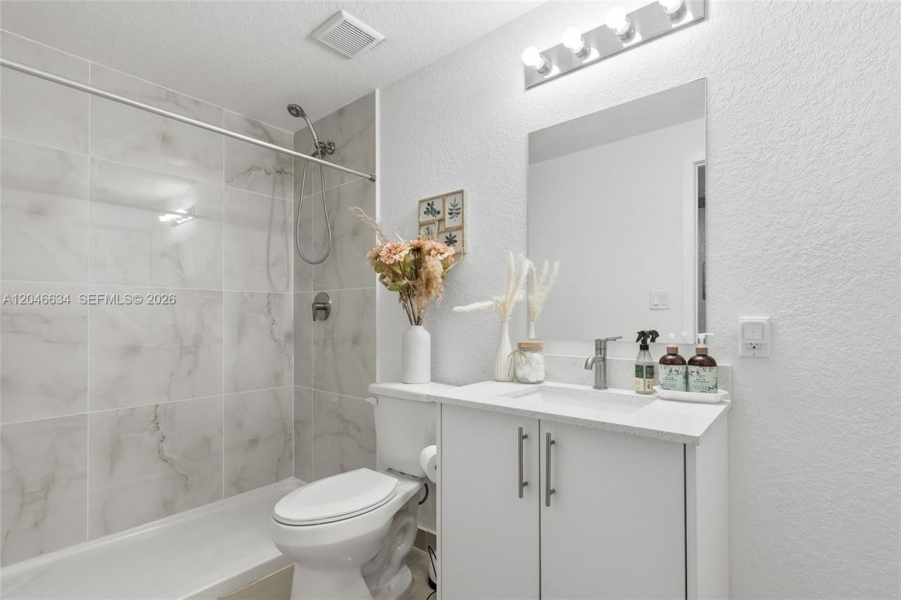 25847 SW 145th Ave , Homestead, FL 33032 Photo