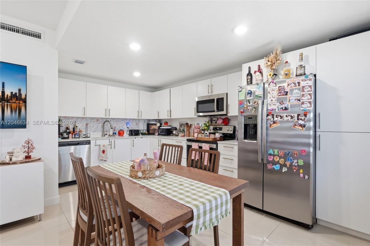 25847 SW 145th Ave , Homestead, FL 33032 Photo
