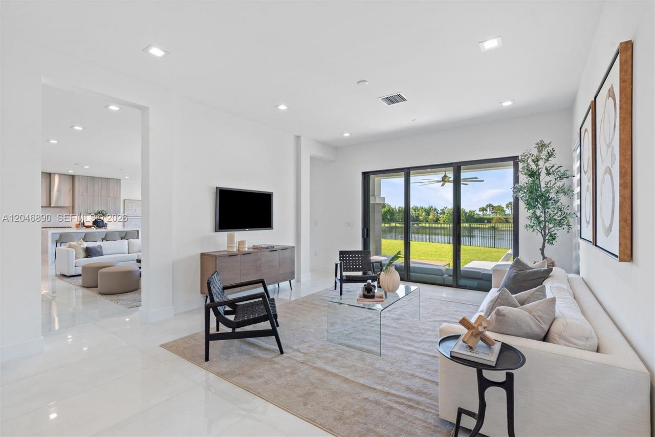 12866 Crane Xing, Palm Beach Gardens, FL 33412 Photo
