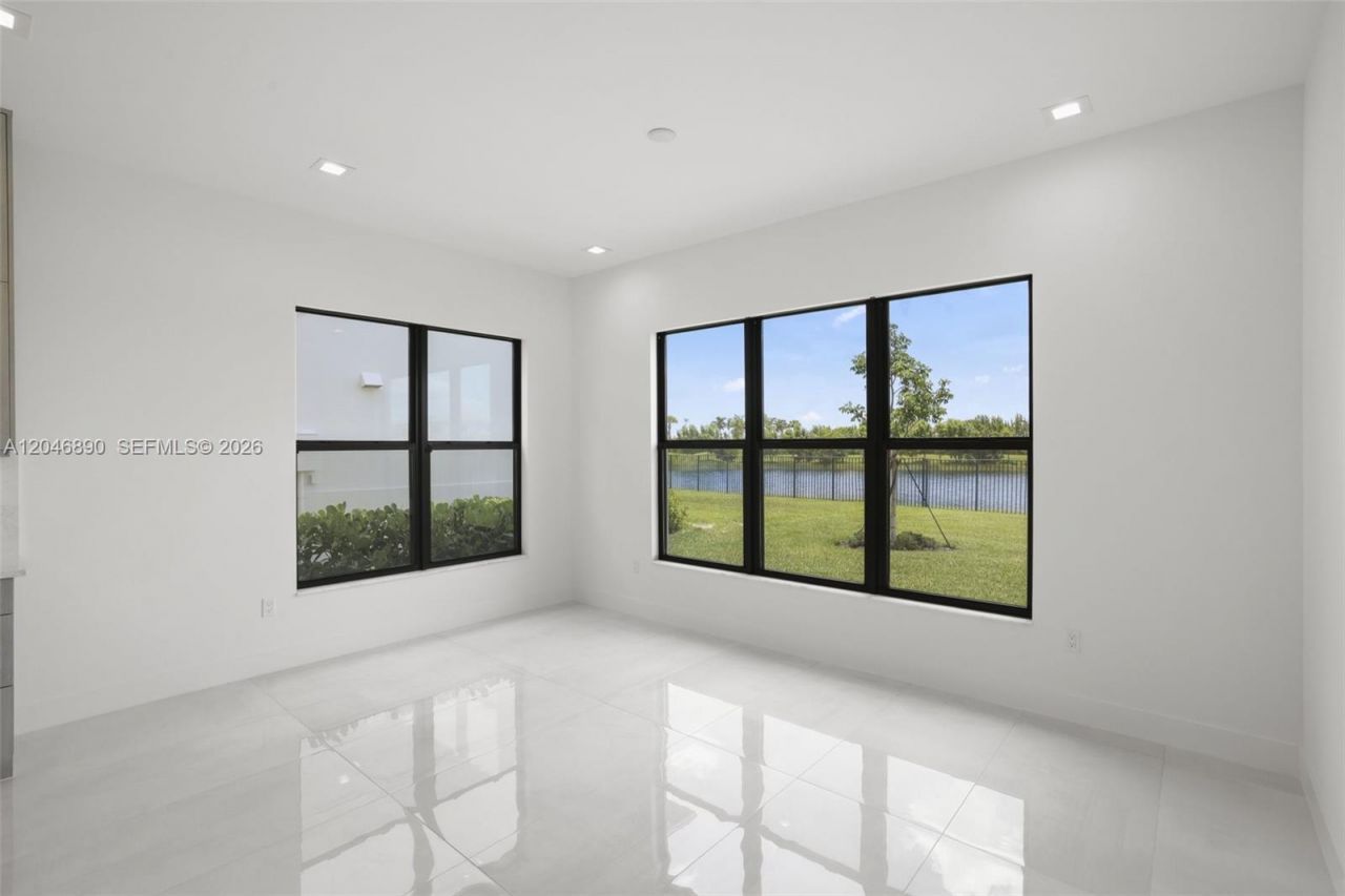 12866 Crane Xing , Palm Beach Gardens, FL 33412 Photo