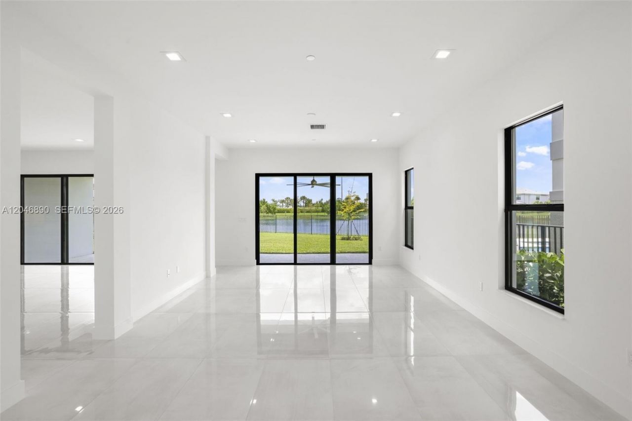 12866 Crane Xing , Palm Beach Gardens, FL 33412 Photo