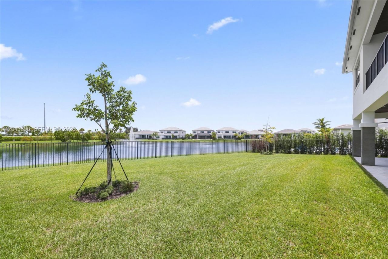 12866 Crane Xing , Palm Beach Gardens, FL 33412 Photo
