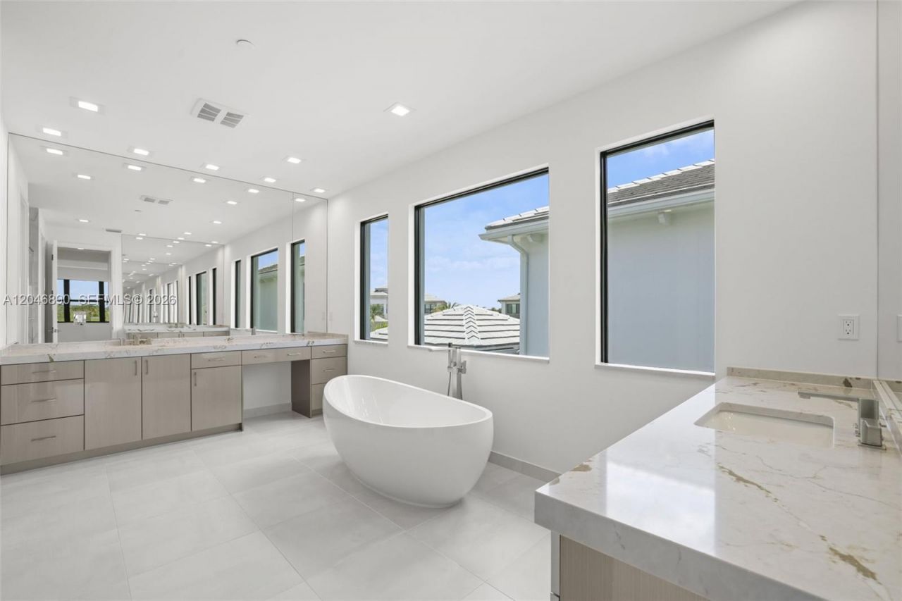 12866 Crane Xing , Palm Beach Gardens, FL 33412 Photo